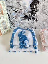 Load image into Gallery viewer, Bunny blue
